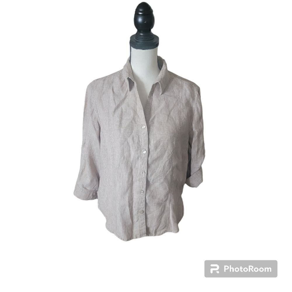 Fresh Produce 100% Linen Button Up Top. Size S.